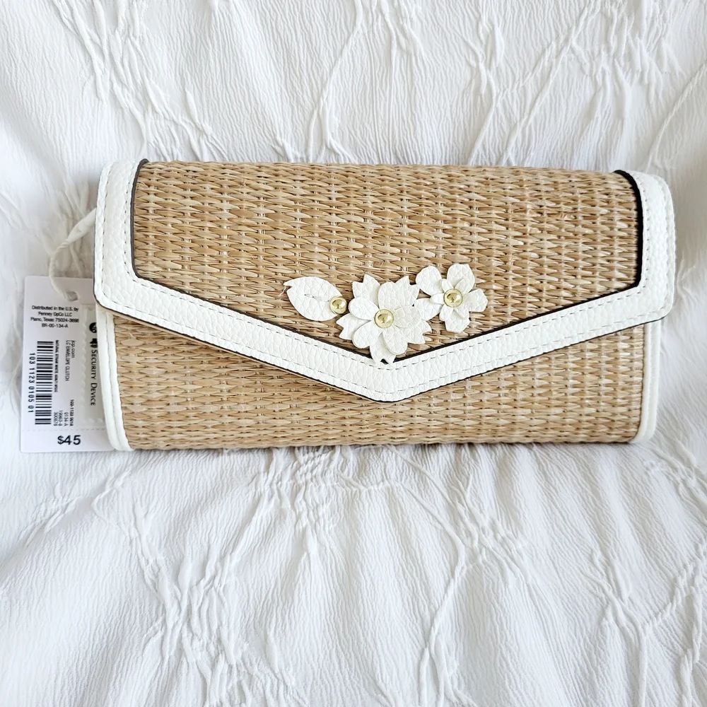 Elegant White and Tan Floral Clutch - Picture 1 of 3